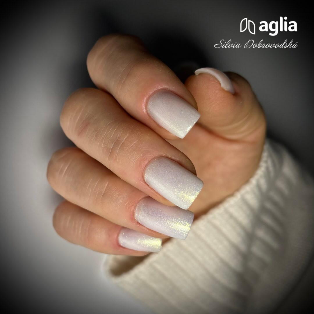 LIQUID BUILDER Snow Glow